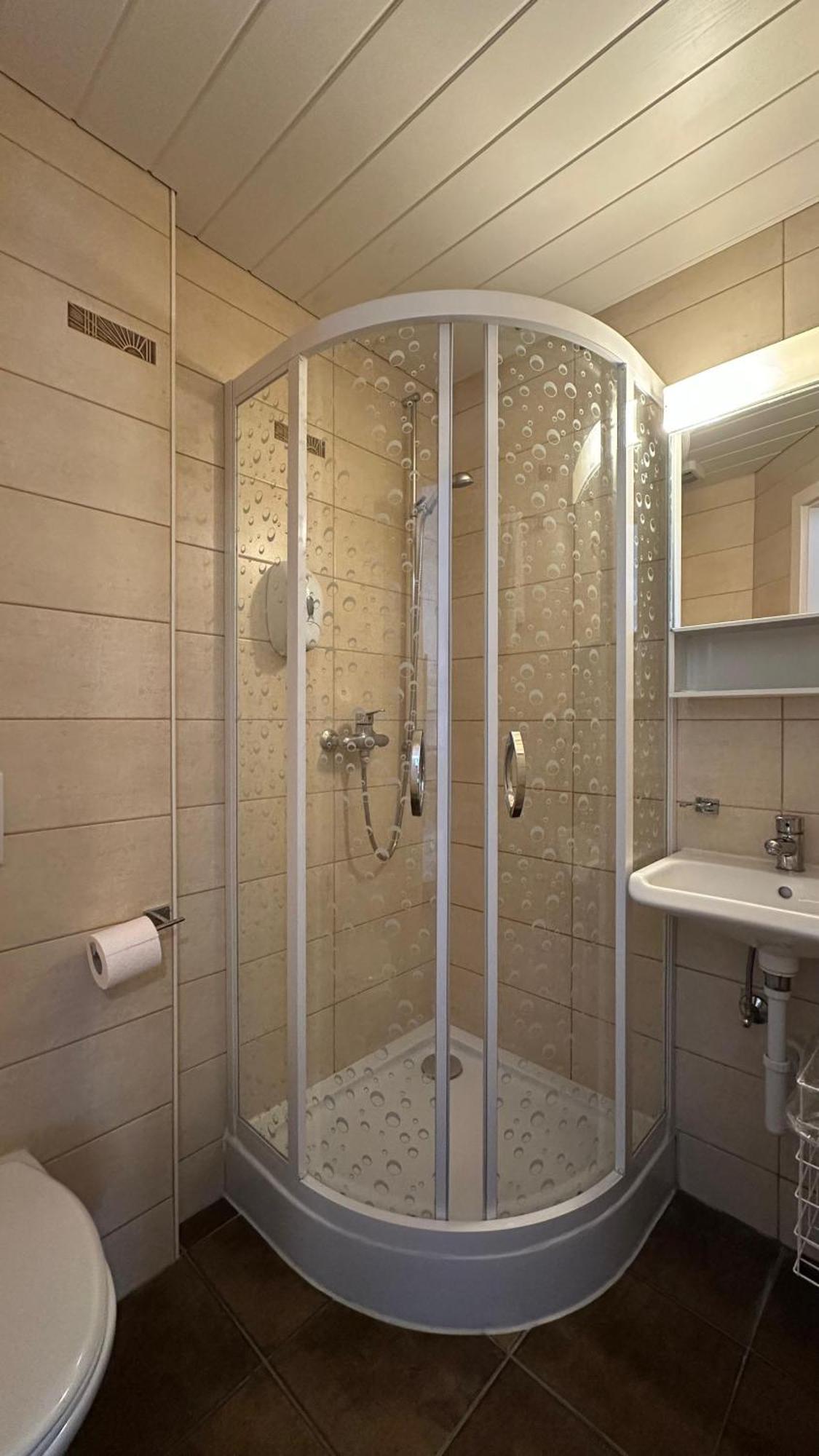 Hotel Du Quai Villeneuve Ngoại thất bức ảnh